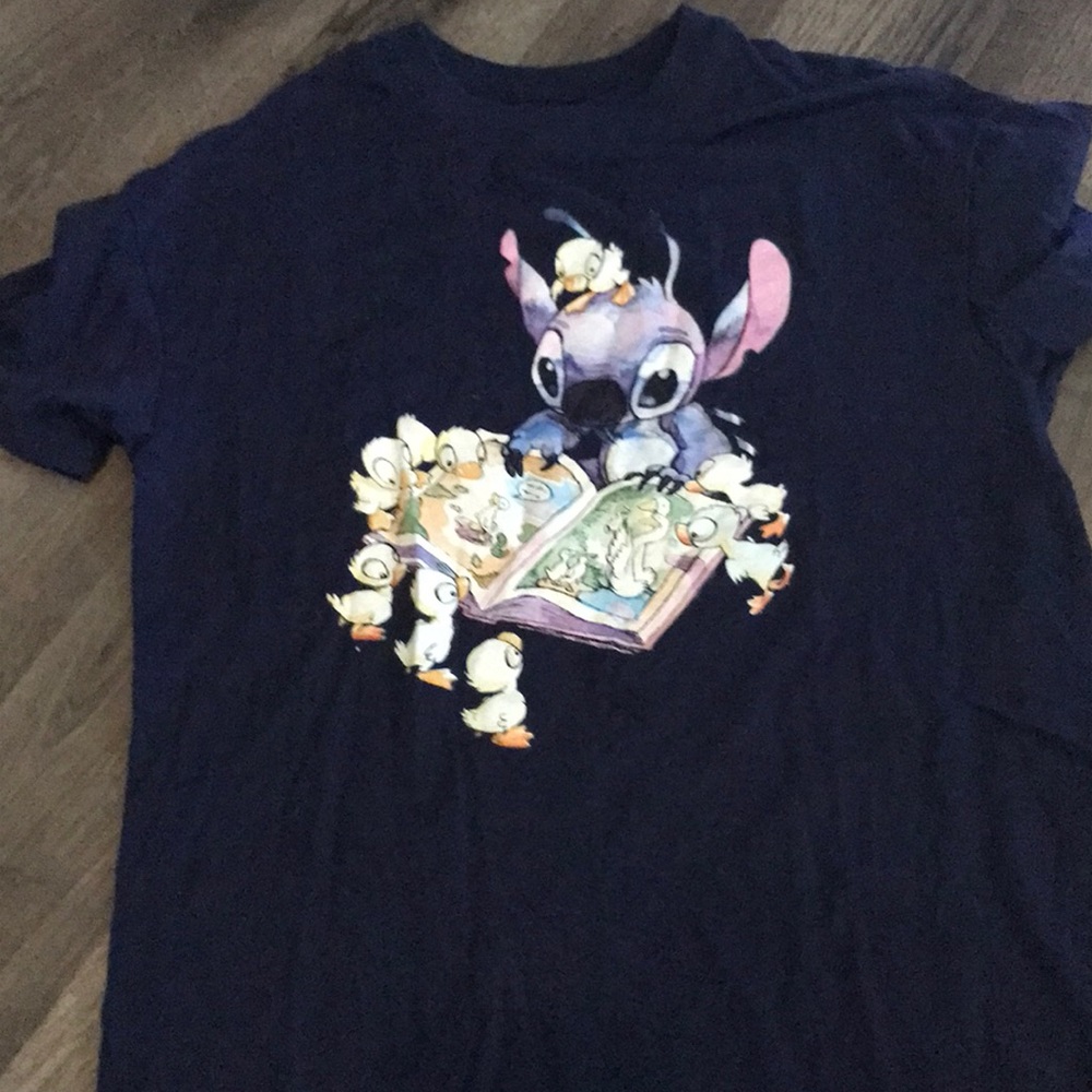 Disney Stitch tee